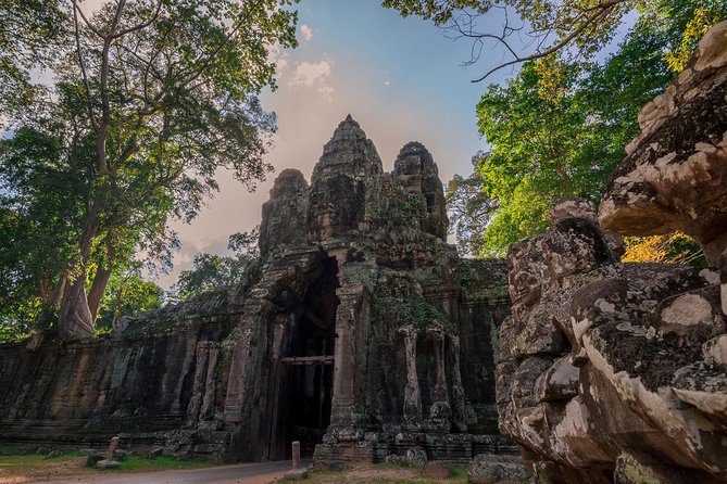 1-Day Angkor Wat Sunrise & All Interesting Temples Private Tour - Baphuon and the old Royal Palace