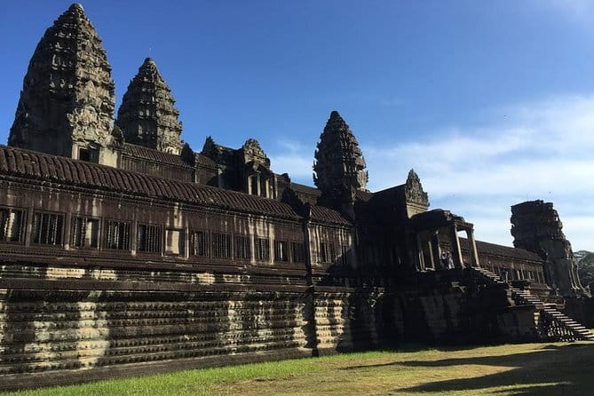 1 Day Angkor Wat with Sunrise Tour - Sunrise at Angkor Wat, the reason to set the alarm
