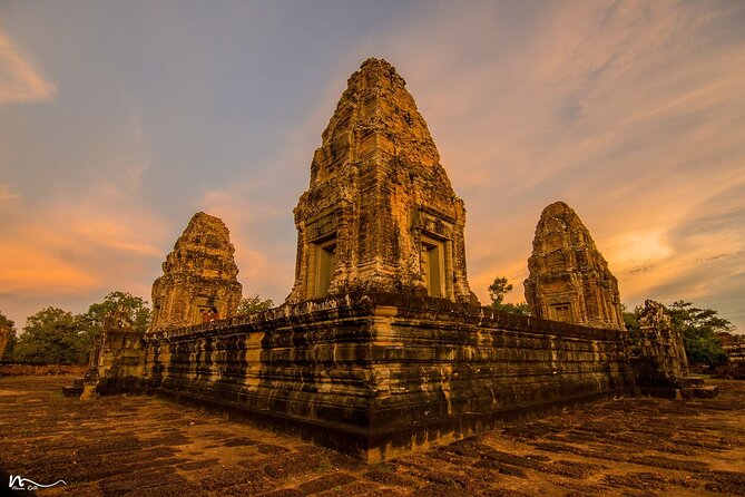 2-Day Angkor Wat, Banteay Srei & Floating Village Kampong Pluk - Angkor Thom packs royal power into a few hours