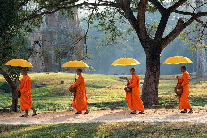 2-Day Best of Angkor Wat and Tonle Sap Lake Tour - Why this two-day plan works