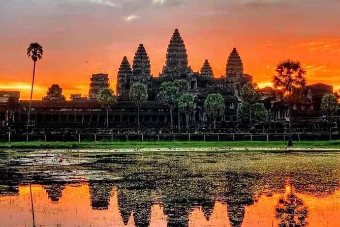 2 Day Small Group Guided Tour Siem Reap Province - Day one begins with Angkor Wat at sunrise