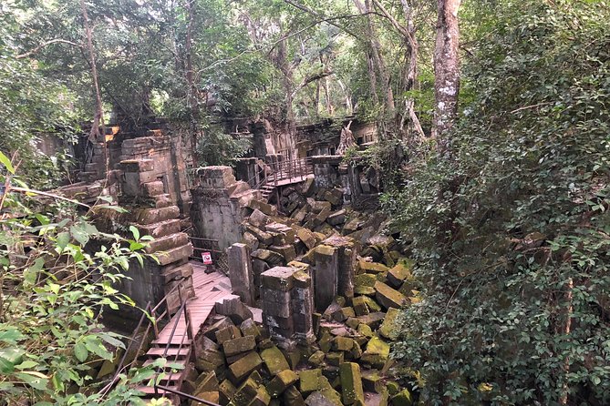 2 Days Discover Angkor Wat Complex and Cambodia's Villages Tours - Angkor Wat, the essential first stop