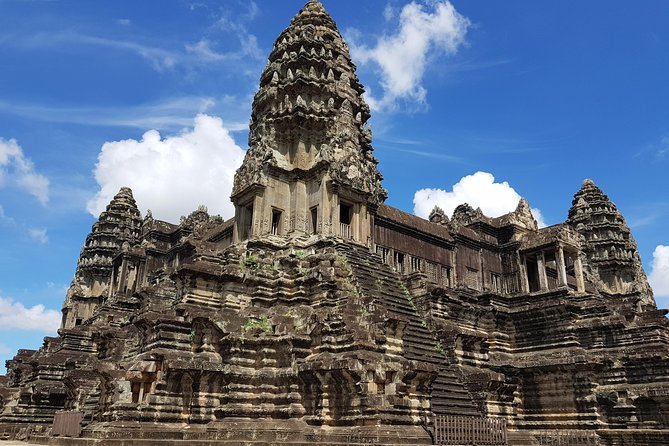 2-Days Private Tour in Angkor Sunrise, Banteay Srei and Beng Mealea Temple - Preah Khan and Neak Pean Add a Different Mood