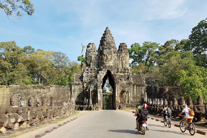 2-Days Private Tour in Angkor Sunrise, Banteay Srei and Beng Mealea Temple - Beng Mealea Is the Roughest and Most Adventurous Stop