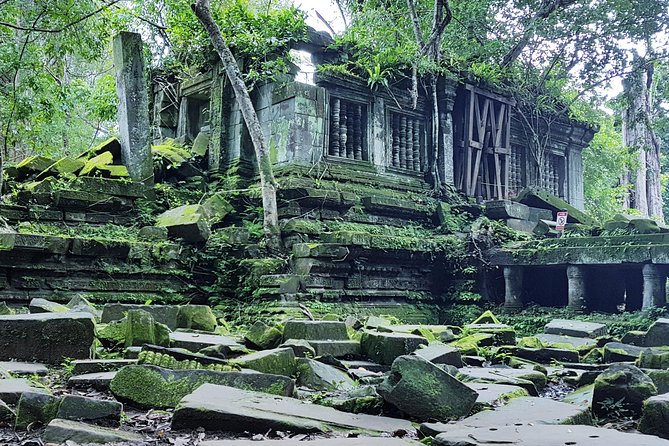 2-Days Private Tour in Angkor Sunrise, Banteay Srei and Beng Mealea Temple - The Price Makes Sense With Four to Six People