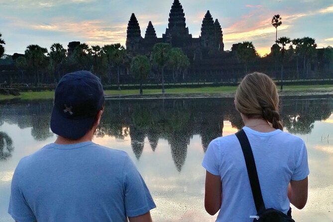 3-Days Private Angkor Wat Sunrise/Sunset Tours & Floating Village - Day 1: Angkor Wat, Ta Prohm, and the royal city