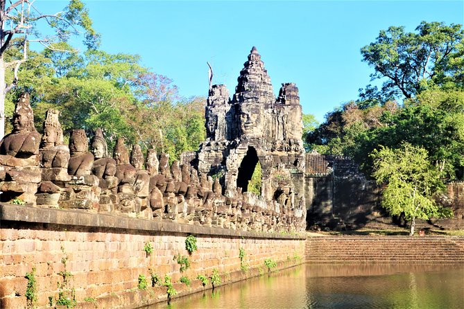 3 Days Siem Reap Explorer - Small Group - Pre Rup closes the temple circuit