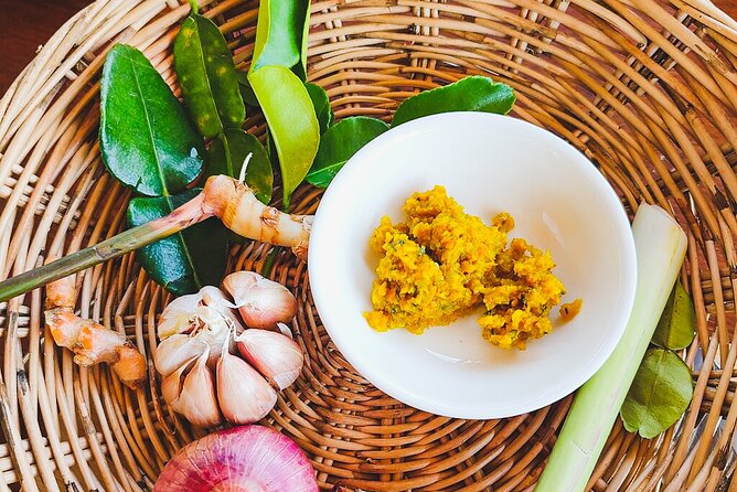 3-Hour Siem Reap Guided Cooking Class and Market with Pick up - Practical details that can make the day easier