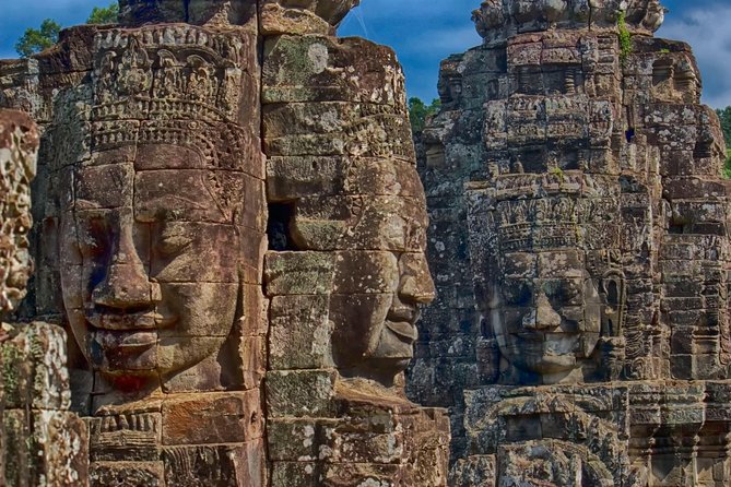 5-Day All Major Temples & Kulen Mount Waterfall & Koh Ker & Beng Mealea - Day 1: Faces, royal terraces, and the first Angkor Wat visit