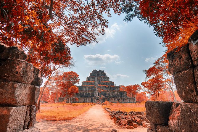 5-Day All Major Temples & Kulen Mount Waterfall & Koh Ker & Beng Mealea - Day 5: Phnom Kulen, craftwork, and Siem Reap’s Old Market