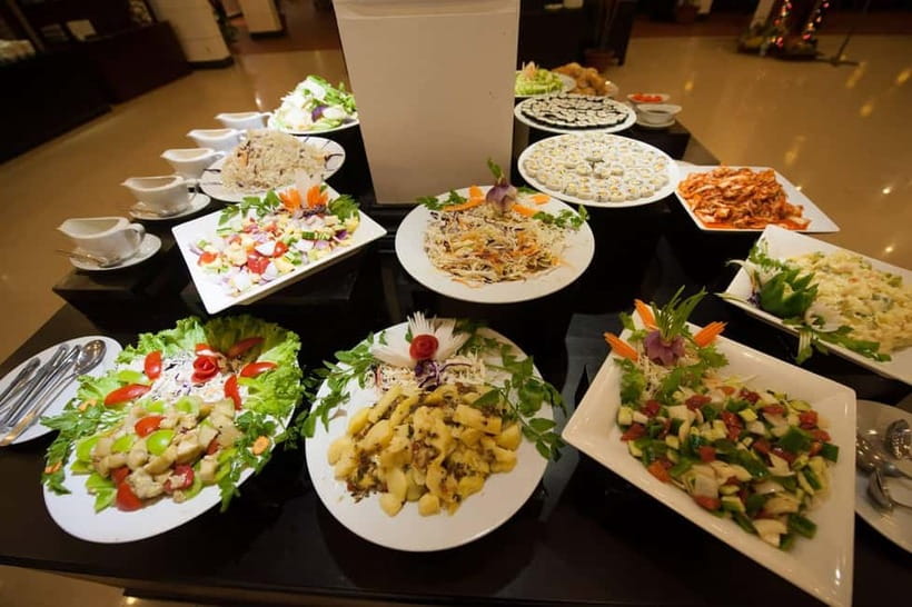 A Night To Remember: Apsara Dance Show with Buffet Dinner - What the $27 price really covers