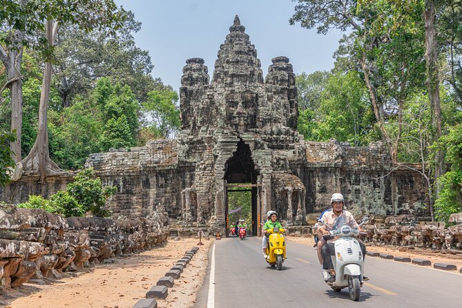 Angkor Adventure Vespa Tour / Tuk Tuk or Car - Angkor Thom, Bayon, and the stone faces