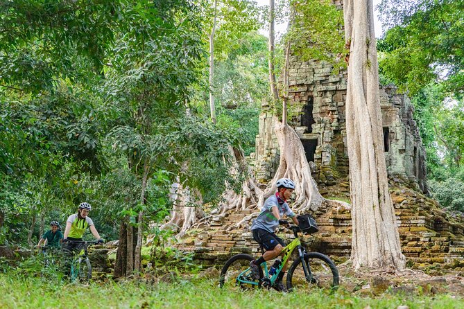 Angkor Bike & Gondola Ride at Twilight - Clothing, comfort, and who should book