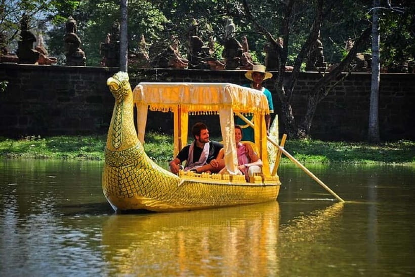 Angkor Bike tour & Gondola Sunset Boat - Seeing Angkor when the temples are closed