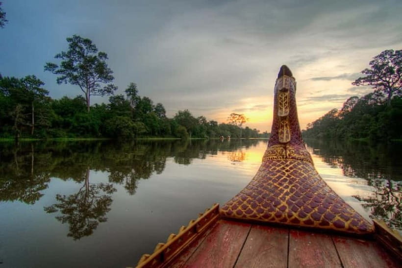 Angkor Bike tour & Gondola Sunset Boat - What the $43 price includes