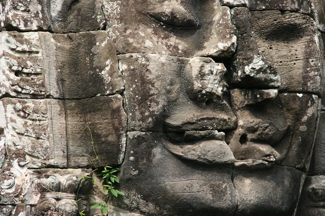 Angkor Explorer by Cambodiajeep - Angkor Wat, the essential first stop
