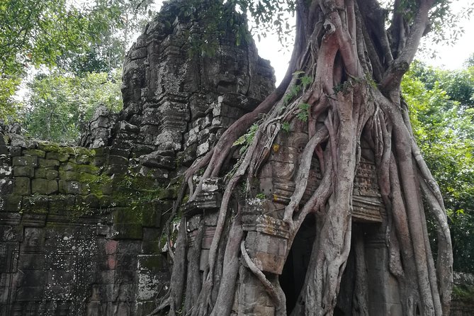 Angkor Grand Circuit Temples Tour - Banteay Prei offers a quieter half hour
