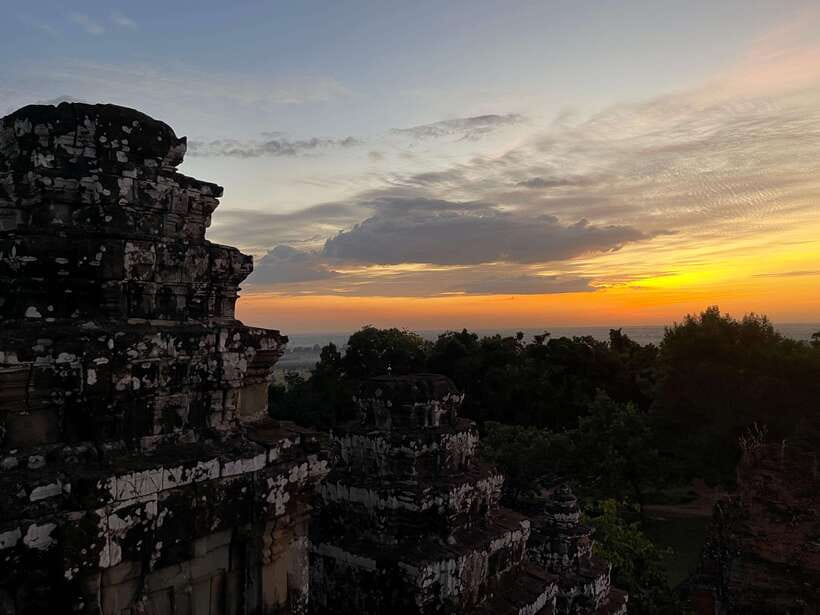 Angkor Highlights and Sunset Tour - Key points to know before booking