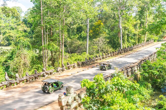 Angkor Jeep Tour Discovery - Inclusive Lunch - Lunch at Sra Srang Lake