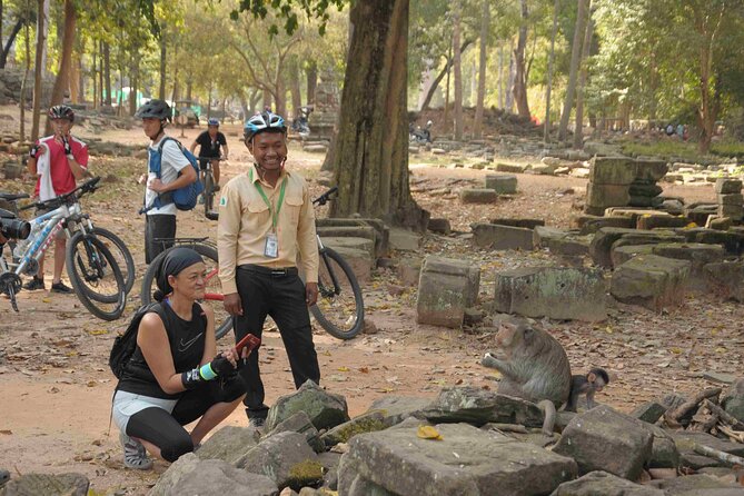 Angkor Sunrise Bike Tour with Lunch Included - Guides, group size, and the human side of the day