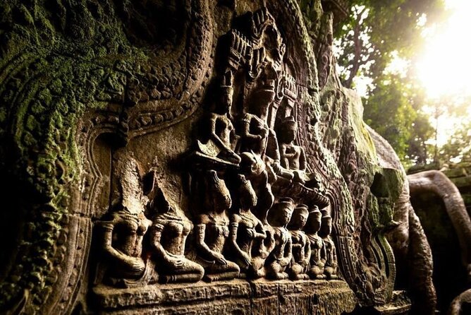 Angkor Sunrise Half-Day Tour with Private Vehicles & Tour Guide - Angkor Wat from first light to full detail