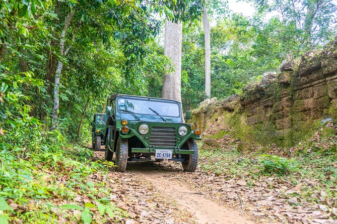 Angkor Sunrise Jeep Tour - Inclusive Breakfast & Lunch - Lunch and the Return Through Rural Cambodia