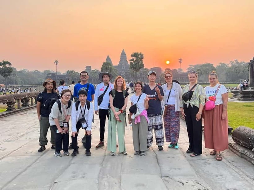Angkor Sunrise or Sunset Tour (includes breakfast or lunch) - Key points to know before booking