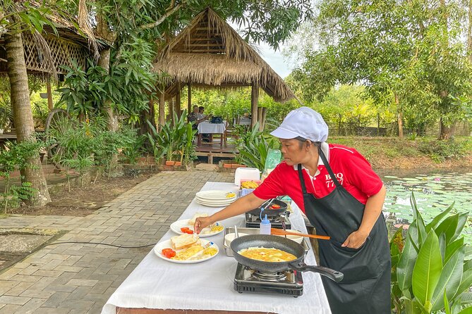 Angkor Sunrise Vespa Tour / Tuk Tuk or Car - Breakfast at Srah Srang