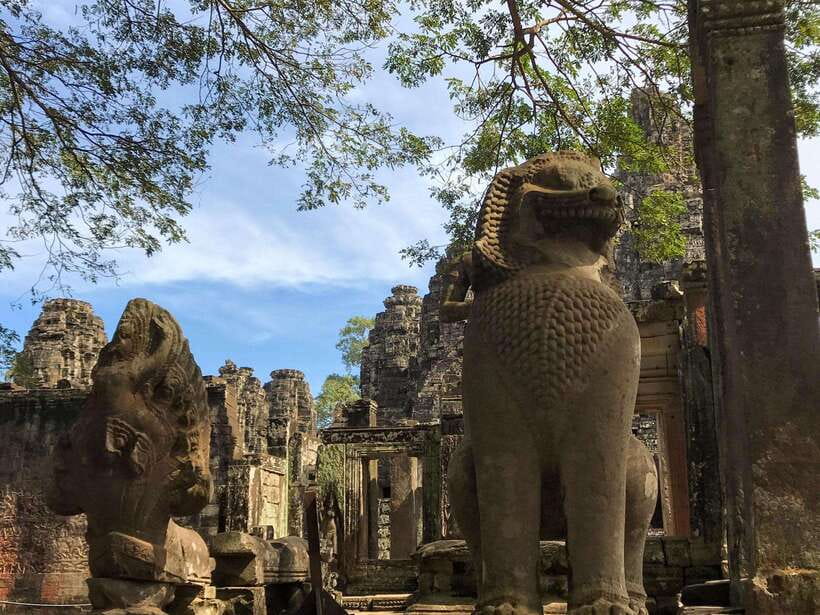 Angkor Temples Highlights Tour: 2 Days with Sunrise - Day two: the Grand Circuit at a steadier pace