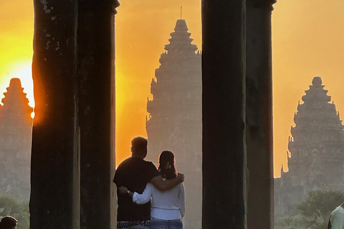 Angkor Wat 1-Day Tour by Private Car or Minivan - Guides who adjust to families and different interests