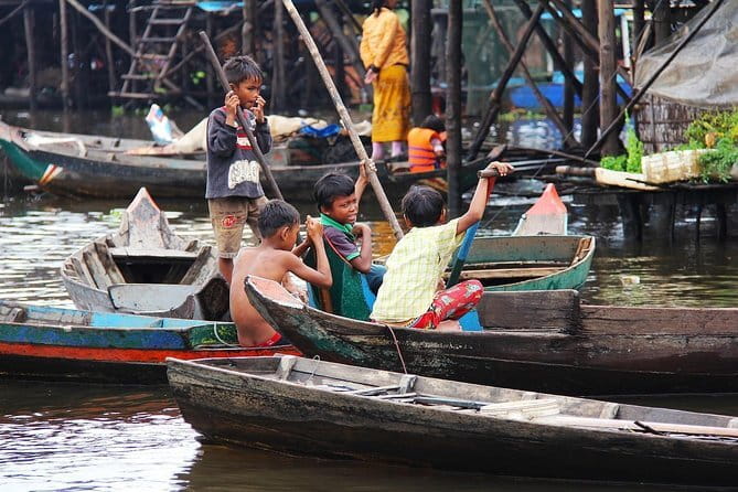 Angkor Wat 2 Days and a Half Temples & Tonle Sap-Small Group Tour - What the $79 price really covers
