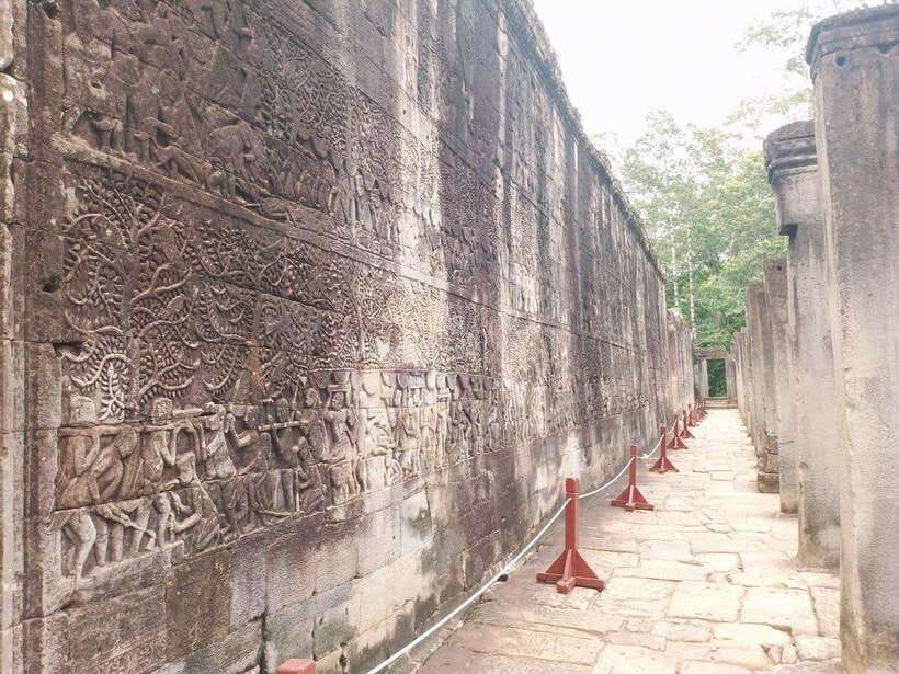 Angkor Wat, Angkor Thom, and Ta Prohm Day Trip with Sunset - The guide can shape the whole day