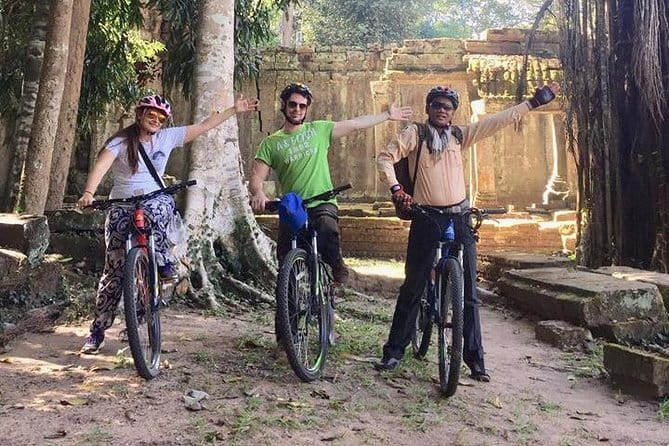 Angkor Wat Cycling Tour - A 7:30 am start from your Siem Reap hotel