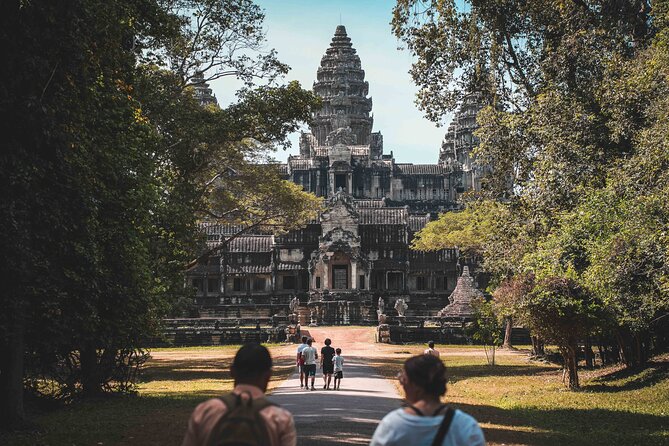 Angkor Wat Experience Temple Pass and Siem Reap Food Tour - One long day that connects temples and daily life