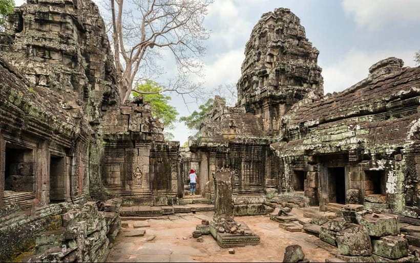 Angkor Wat: Full-Day Guided Sunset Tour - Bayon and the faces of Angkor Thom