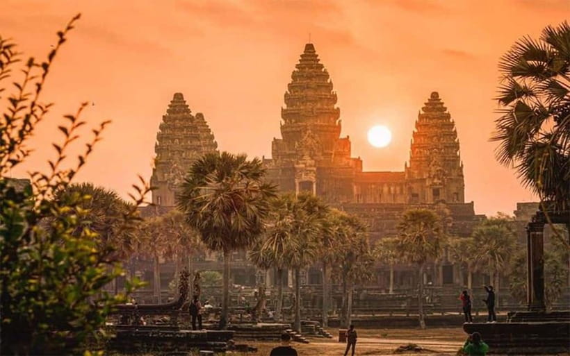 Angkor Wat: Full-Day Guided Sunset Tour - Starting from Siem Reap