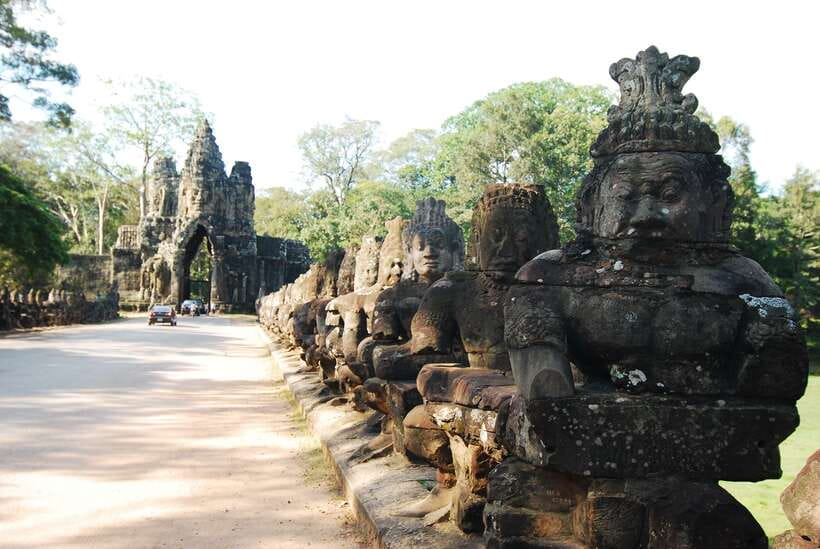 Angkor Wat Full-Day Private Tour with Sunset - What the private setup adds
