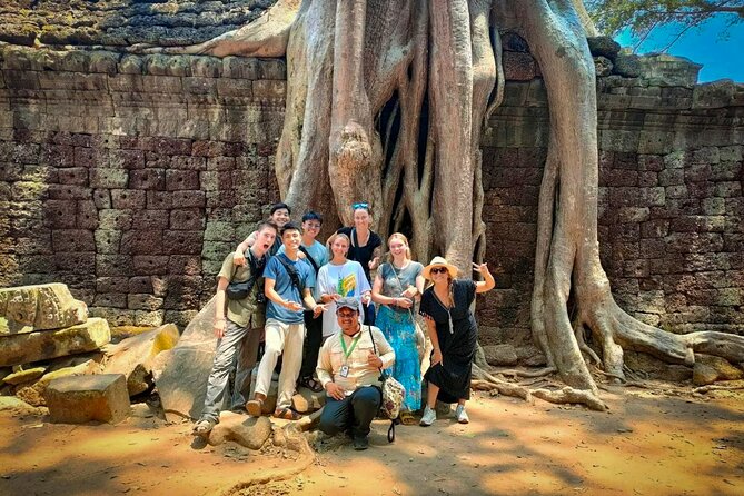 Angkor Wat full Day 'Small Group with sunset & Tour Guide - Banteay Kdei gives you a quieter ruin
