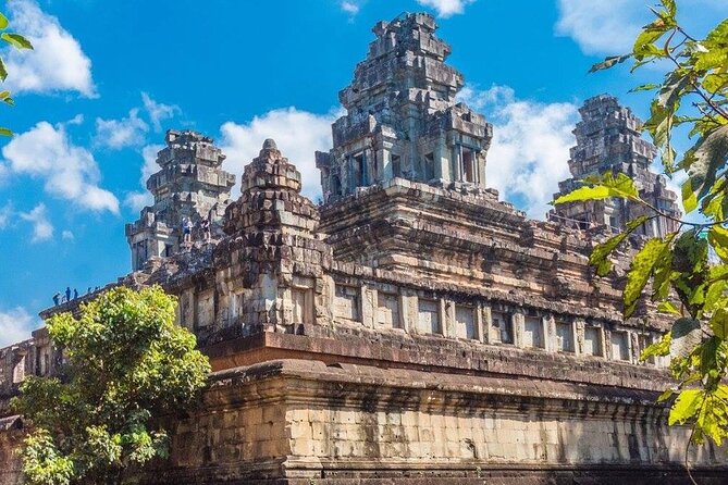Angkor Wat Full-Day Sunrise & Sunset Private Tour All Interesting Major Temples - Ta Prohm and Ta Nei: roots, ruins, and fewer people