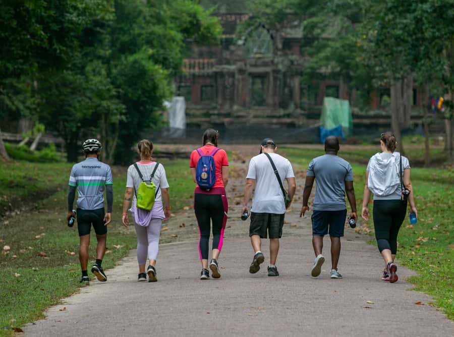 Angkor Wat: Guided Sunrise Bike Tour w/ Breakfast and Lunch - Lunch and the end of a long morning
