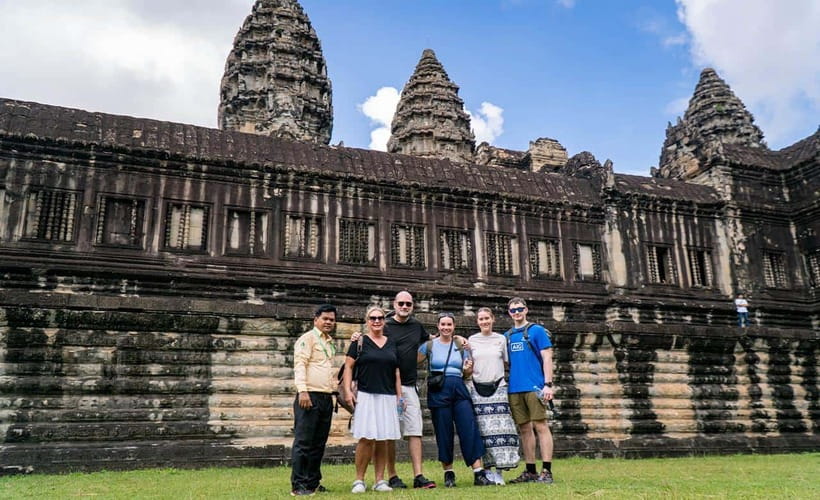 Angkor Wat: Guided Vespa Tour / Tuk Tuk or Car - Practical fit, clothing, and the 8 a.m. start