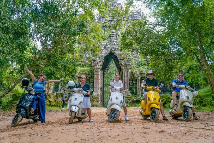 Angkor Wat: Guided Vespa Tour / Tuk Tuk or Car - Ta Prohm and the trees that changed temple tourism