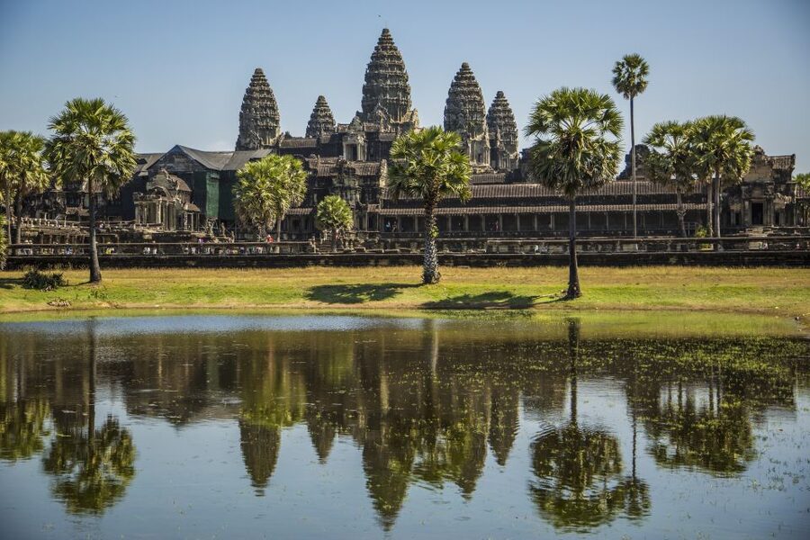 Angkor Wat in a vintage Jeep with driver - jeep rental - Angkor Wat, the essential first temple
