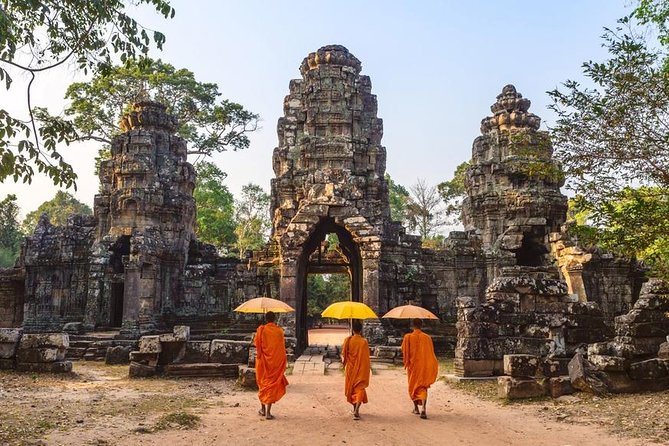Angkor Wat plus Balloon Ride with Khmer Lunch - Angkor Wat from the ground