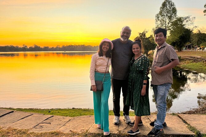 Angkor Wat Private One Day tour including sunrise & Banteay Srey - Starting at Angkor Wat before the heat
