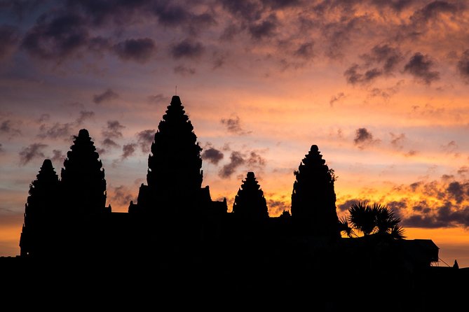 Angkor Wat Small-Group Sunrise Tour from Siem Reap - The pre-dawn departure from Siem Reap
