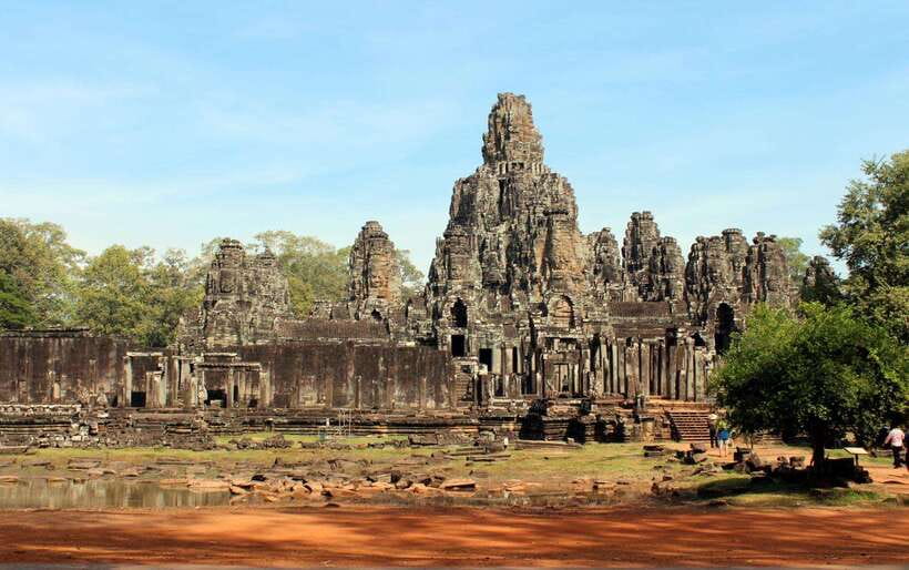 Angkor Wat Small Tour With Private Tuk Tuk - Takeo, a sharper and simpler stop