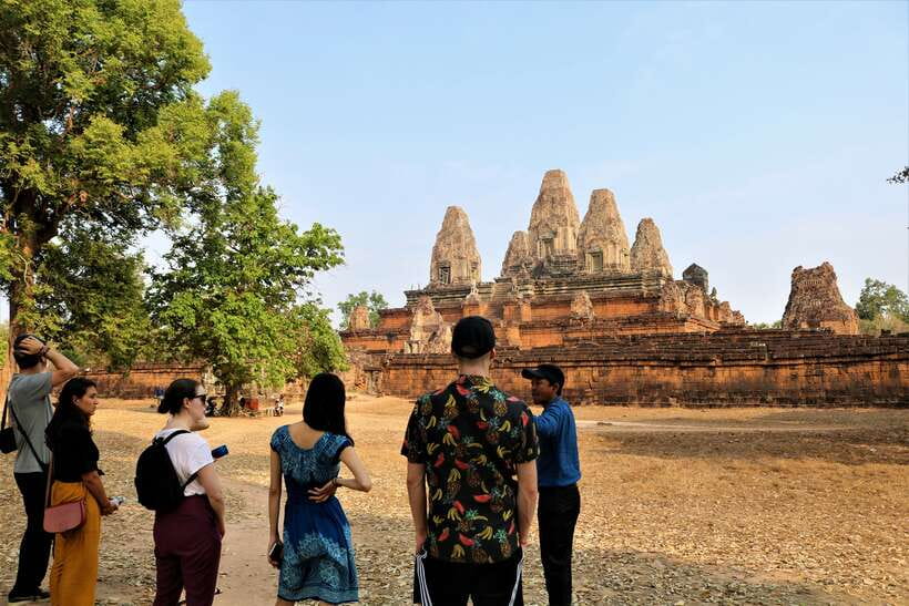 Angkor Wat: Sunrise 2.5 Days Temples & Tonle Sap-Small Group - Guides, drivers, and the small-group setup