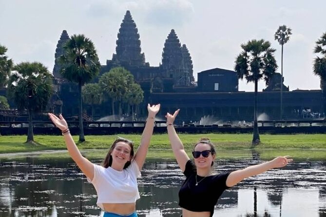 Angkor Wat Sunrise & 3 Main Temples with Breakfast – Small Group - What the minibus adds to the experience