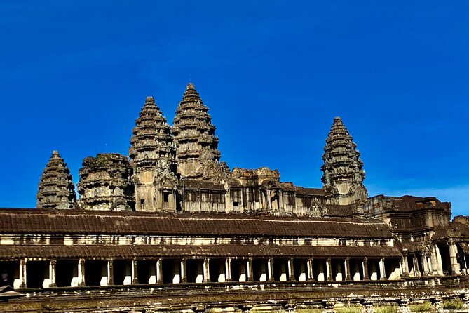 Angkor Wat Sunrise and Angkor Thom Sunset Tour - The midday return is part of the value
